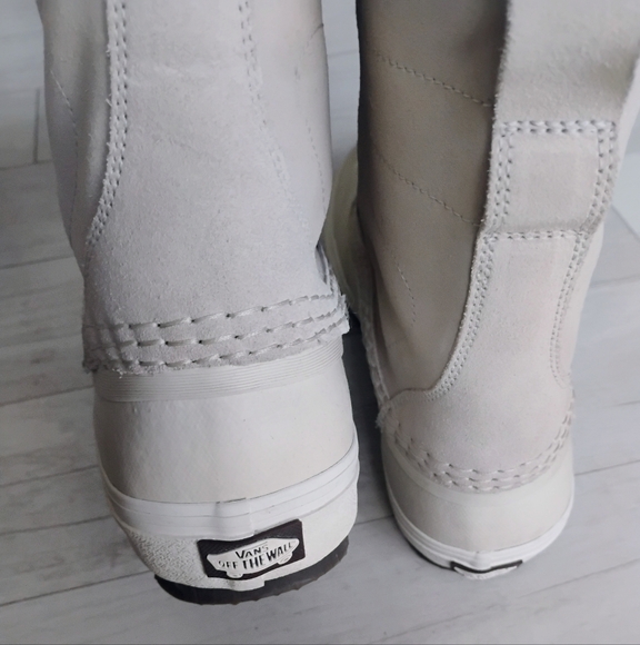 VANS NEW Standard V Snow MTE Boots - Picture 11 of 14